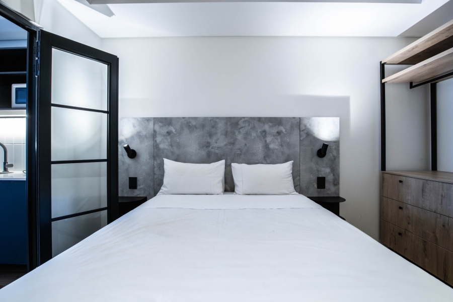 To Let 1 Bedroom Property for Rent in Sea Point Western Cape